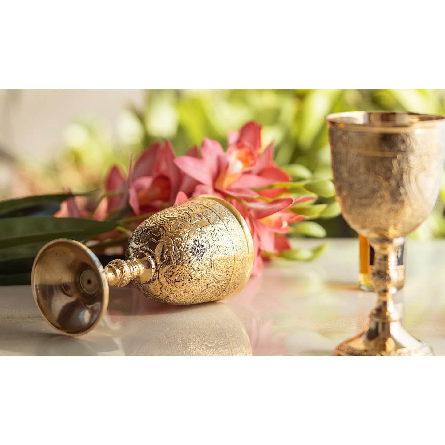 Embossed Brass Goblet Glass for Barware