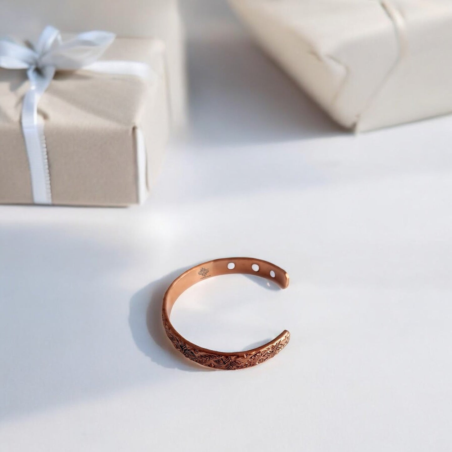 Pure Copper Flower Design Bangle with Inbuilt Magnet