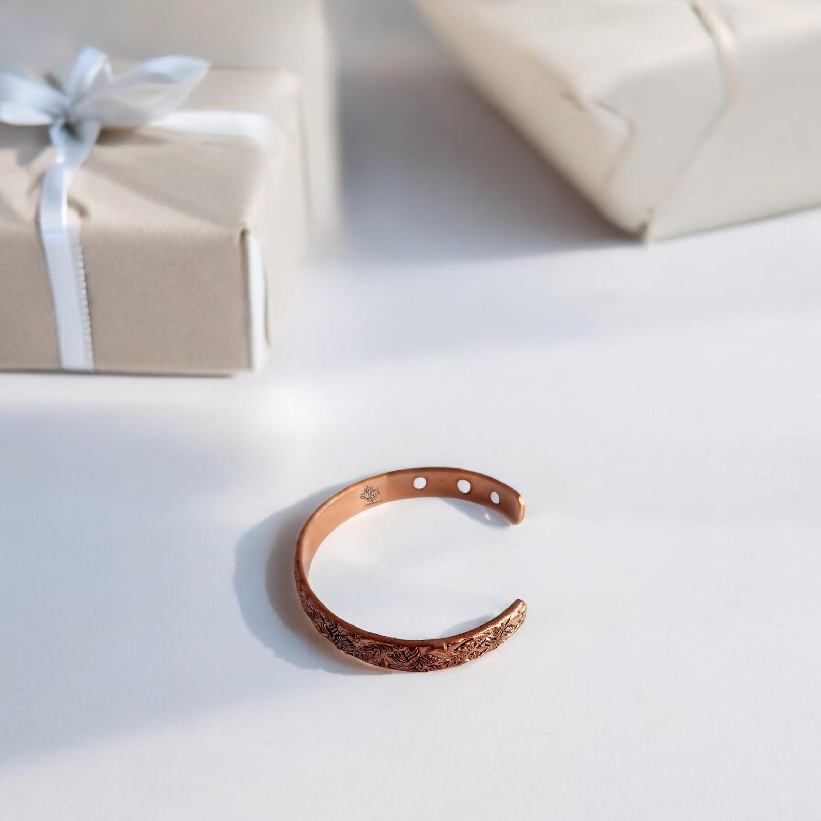 Pure Copper Flower Design Bangle with Inbuilt Magnet