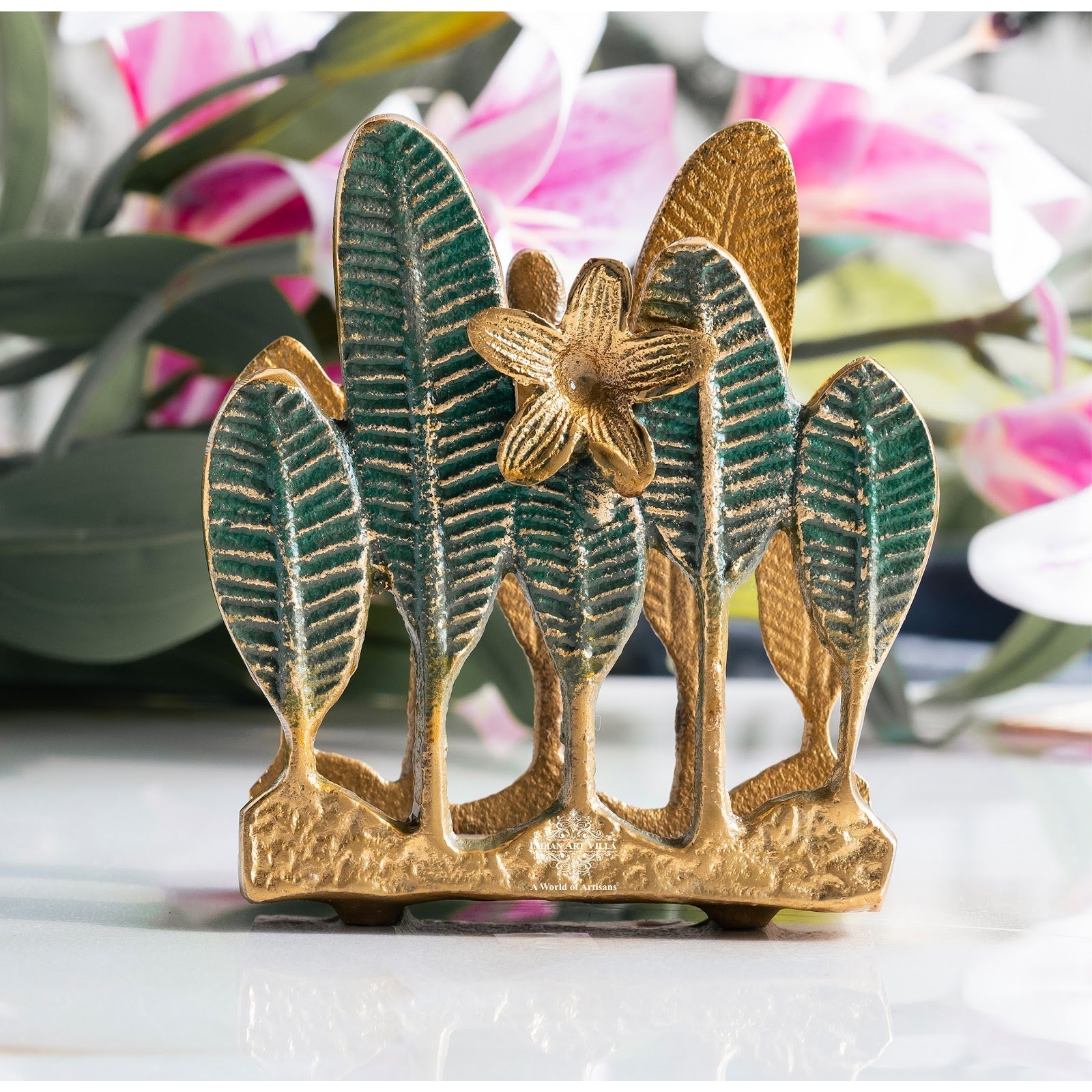 Brass Finish Green Leaf Design Decorative Napkin Tissue Holder – Luxurious Table Accessory