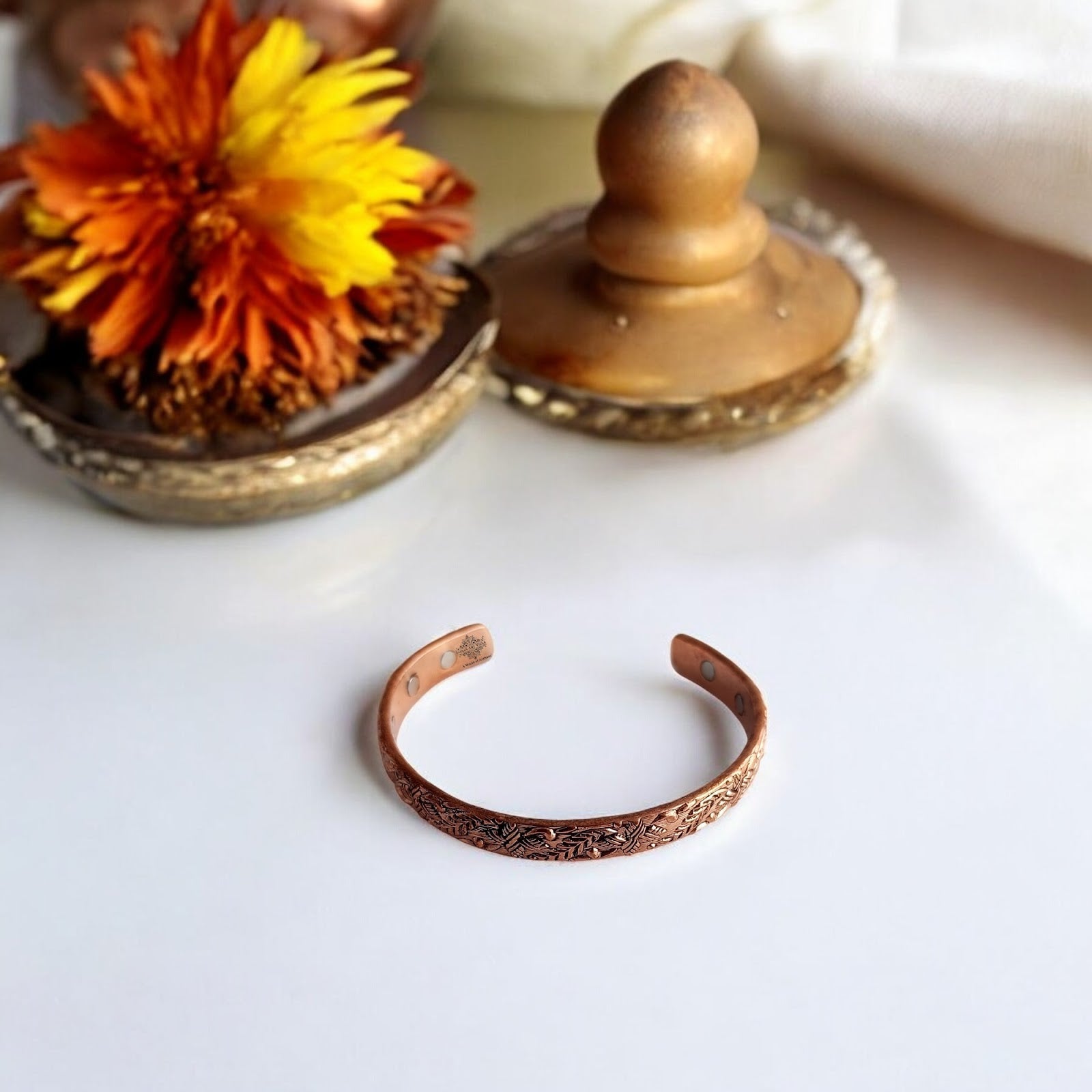 Pure Copper Flower Design Bangle with Inbuilt Magnet