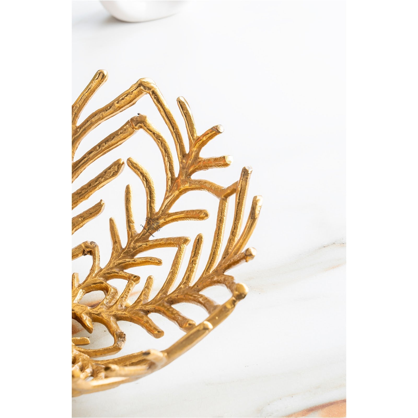 Brass Finish Decorative Cutting Basket – 12.6 Inches, Luxury Home Decor Bowl, Ideal for Fruits, Snacks, Festive Gifting