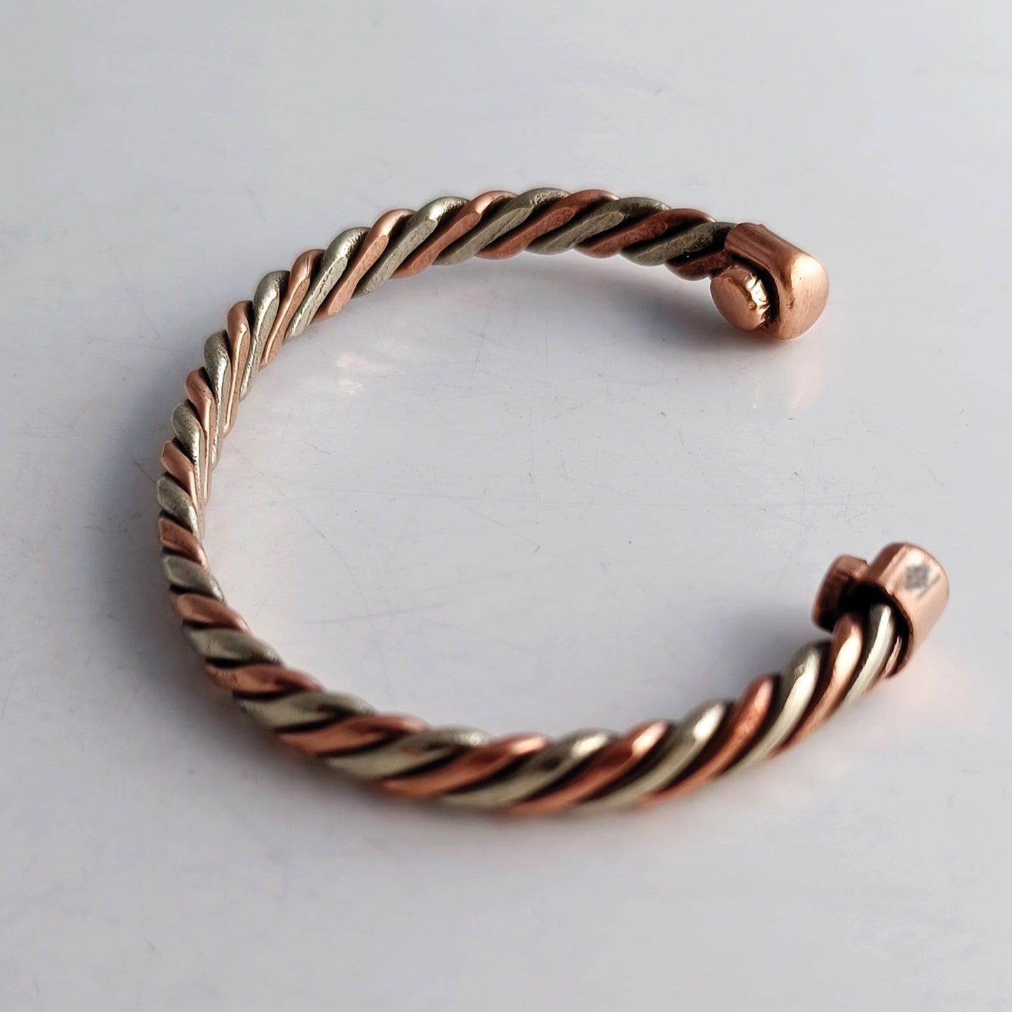 Copper Brass Fashionable Spiral Unisex Kada for Wellness & Gifting