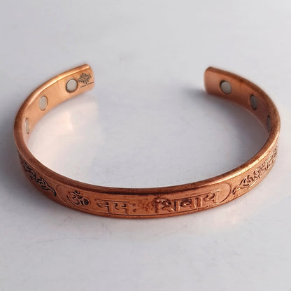 Unisex Copper Magnetic Bangle with Om Namah Shivay Inscription