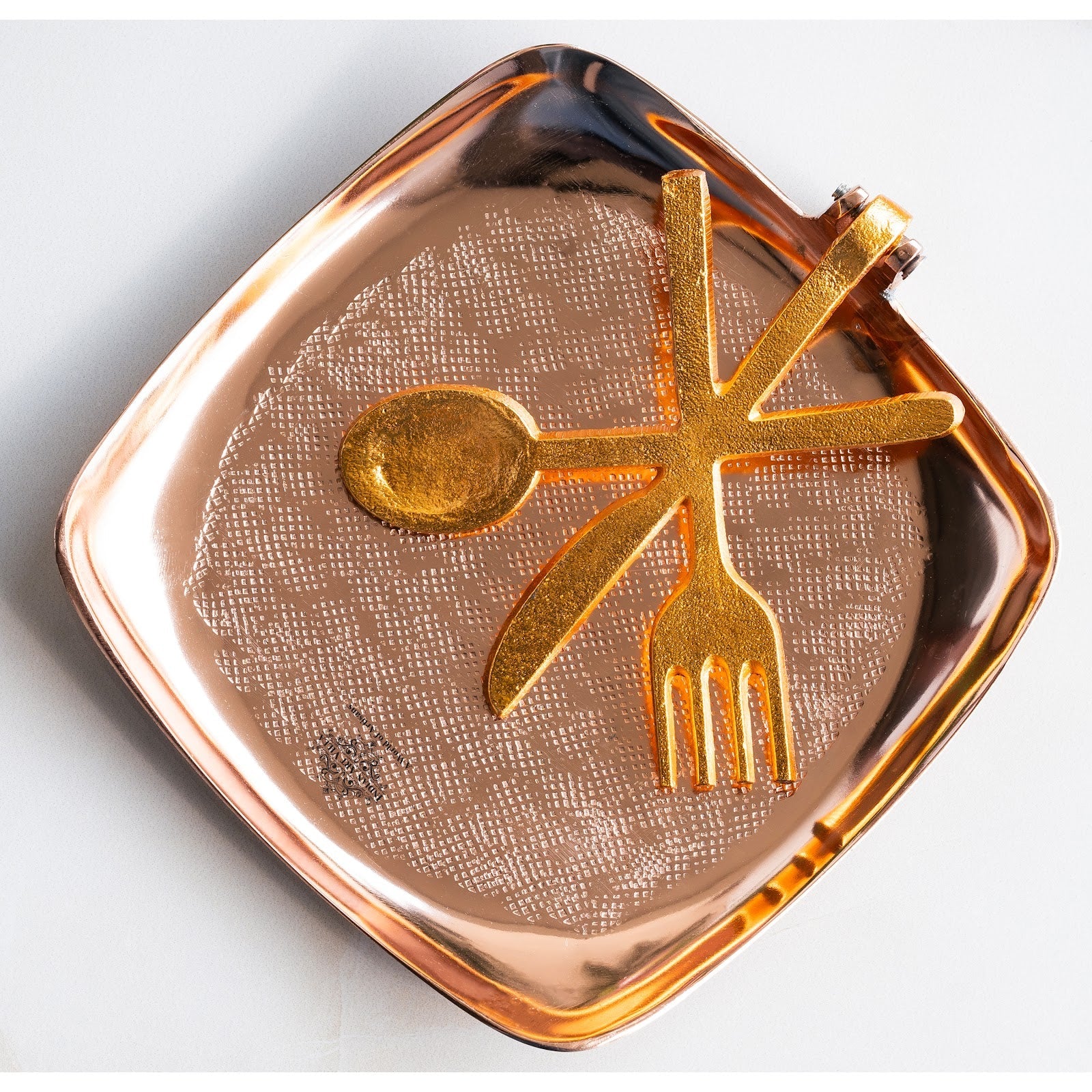 Brass and Copper Finish Napkin Holder with Golden Cutlery Design – Elegant Table Accessory for Dining, Kitchen, Office, and Gifting