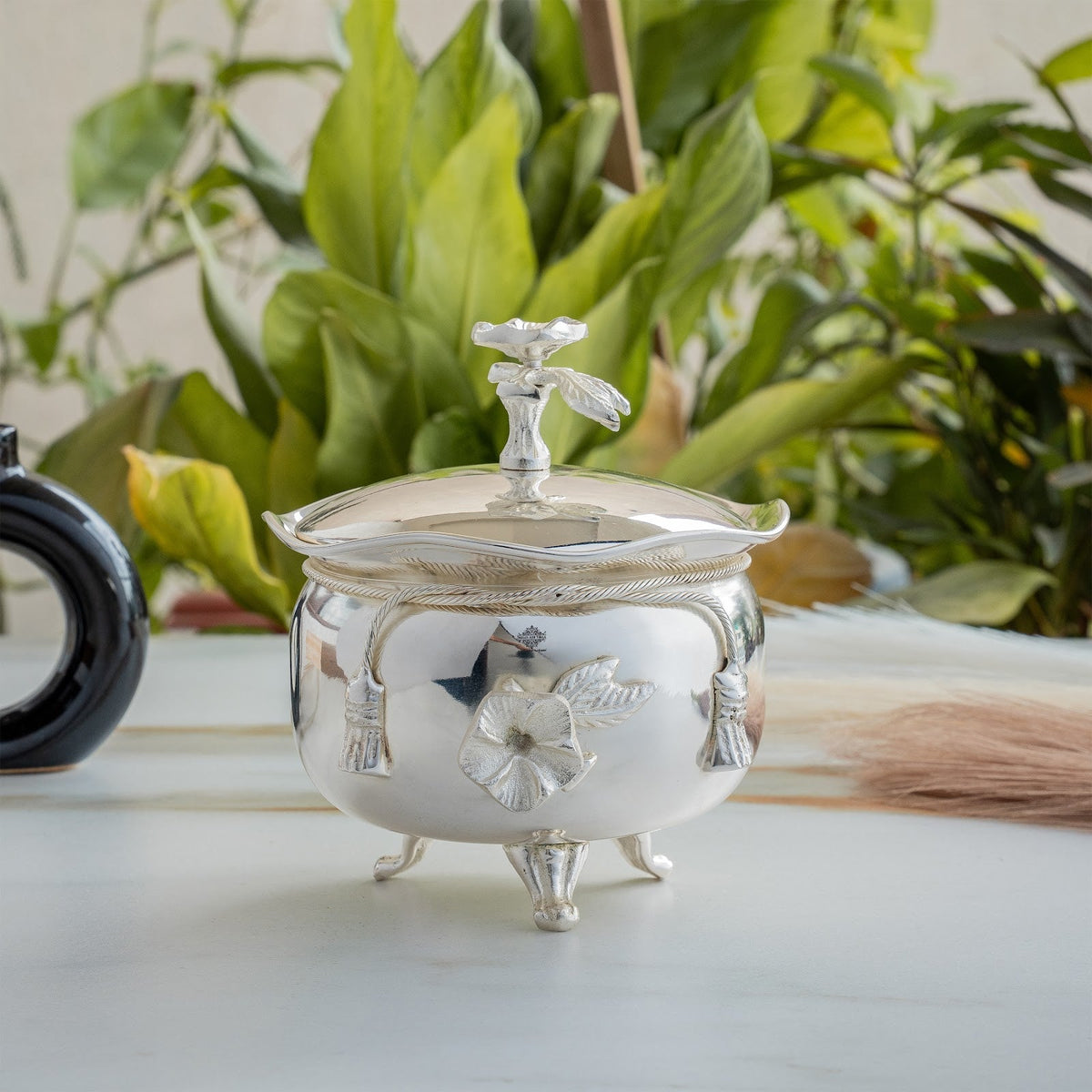Silver Plated Designer Handi with Ribbon Bow Design With Desiner Lid