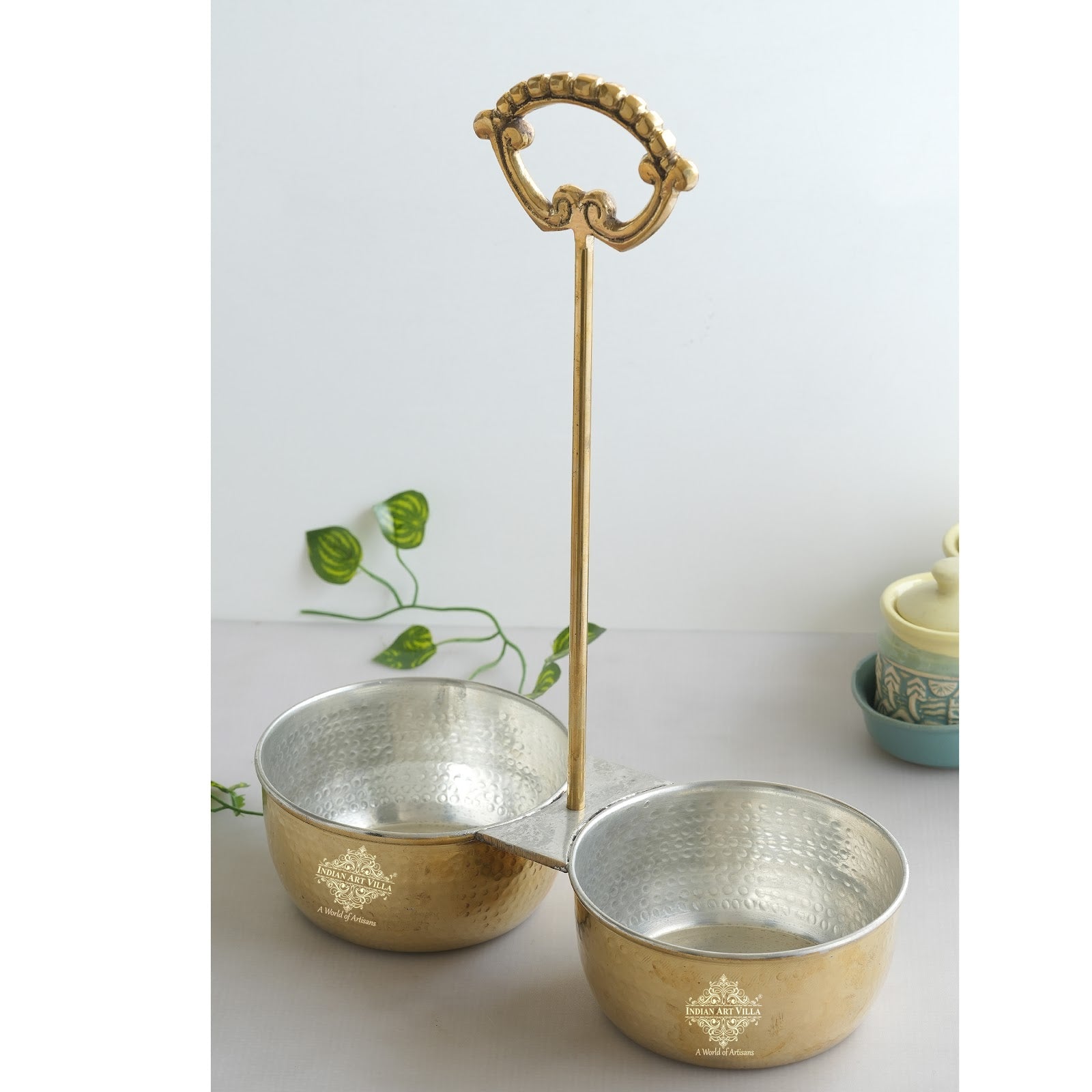 Handcrafted Pure Brass Hammered Design with Tin Lining, Vegetable Serving, 850 ml