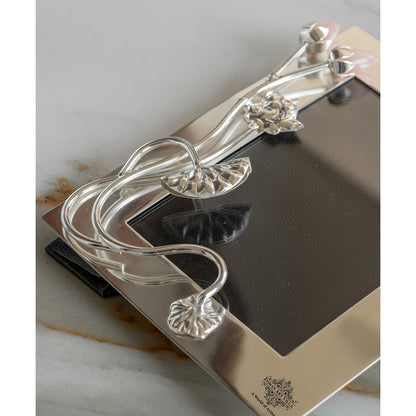 Silver-Plated Lotus Bud Flower Photo Frame – 24x19 cm (Inner Photo Size 18x13 cm), Decorative Picture Frame for Home Décor