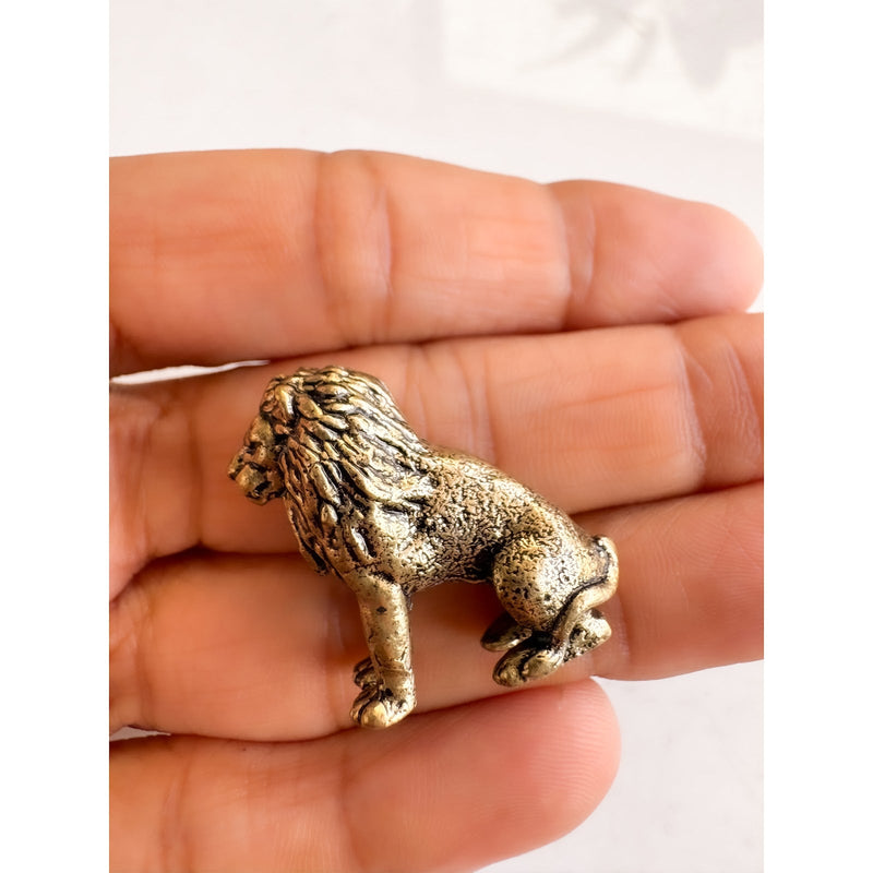 Pure Brass Miniature Lion Statue - 2.54 Cm