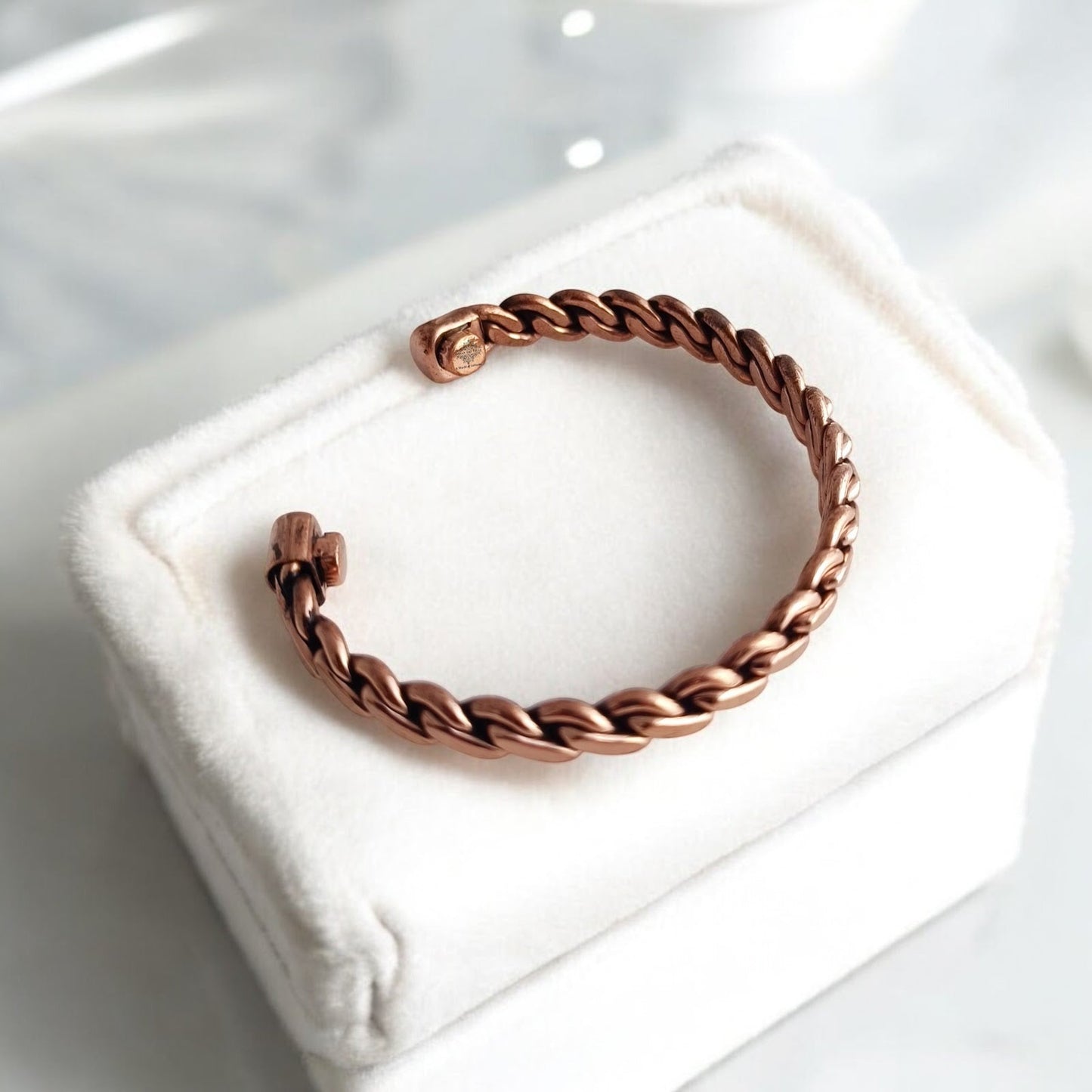 Pure Copper Chain Spiral Design Bracelet with Magnet Handcrafted Healing Bangle