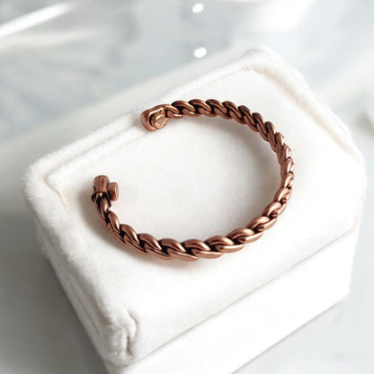 Pure Copper Chain Spiral Design Bracelet with Magnet Handcrafted Healing Bangle