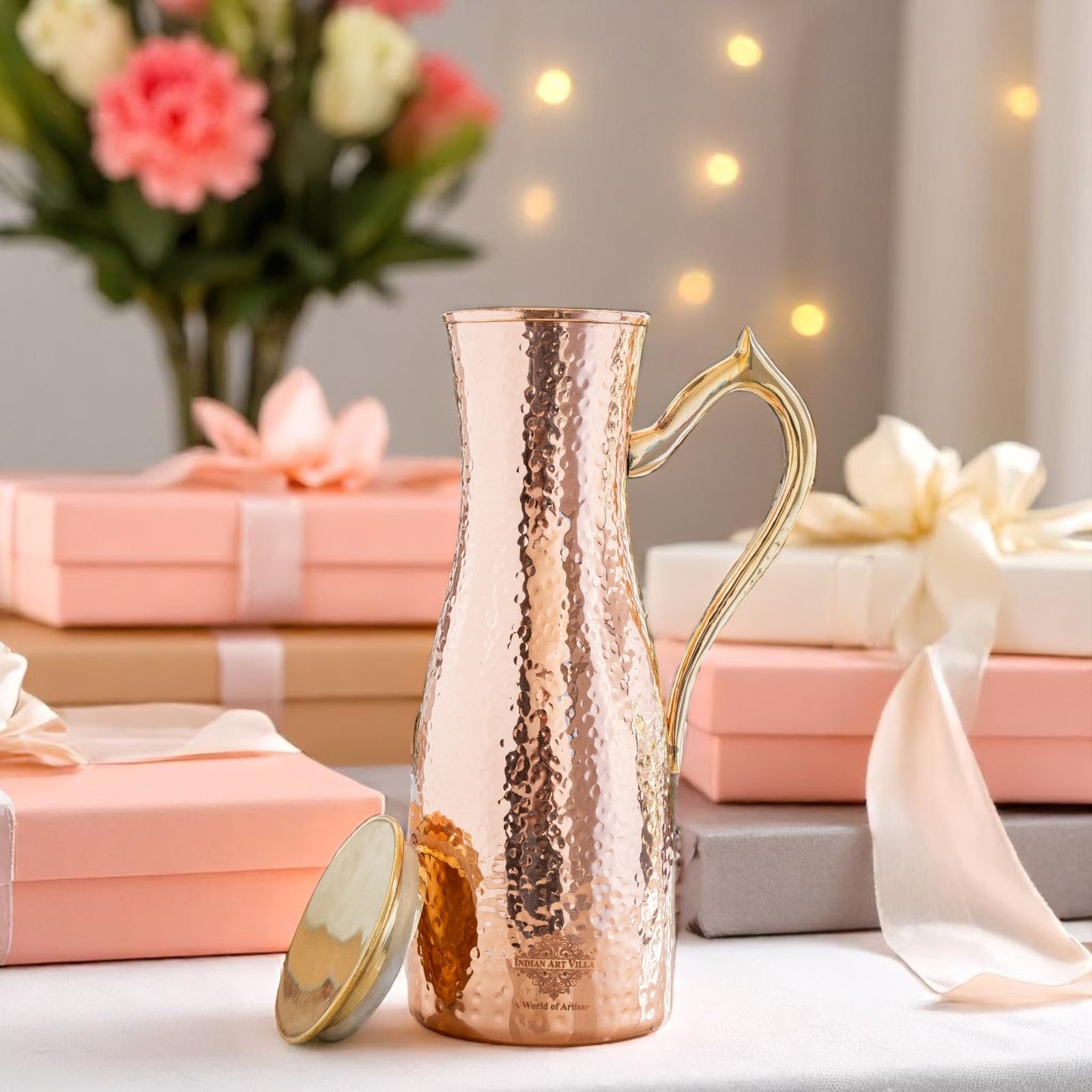 Copper Jug with Hammered Curve Design, Brass Handle & Lid – 1400 ML