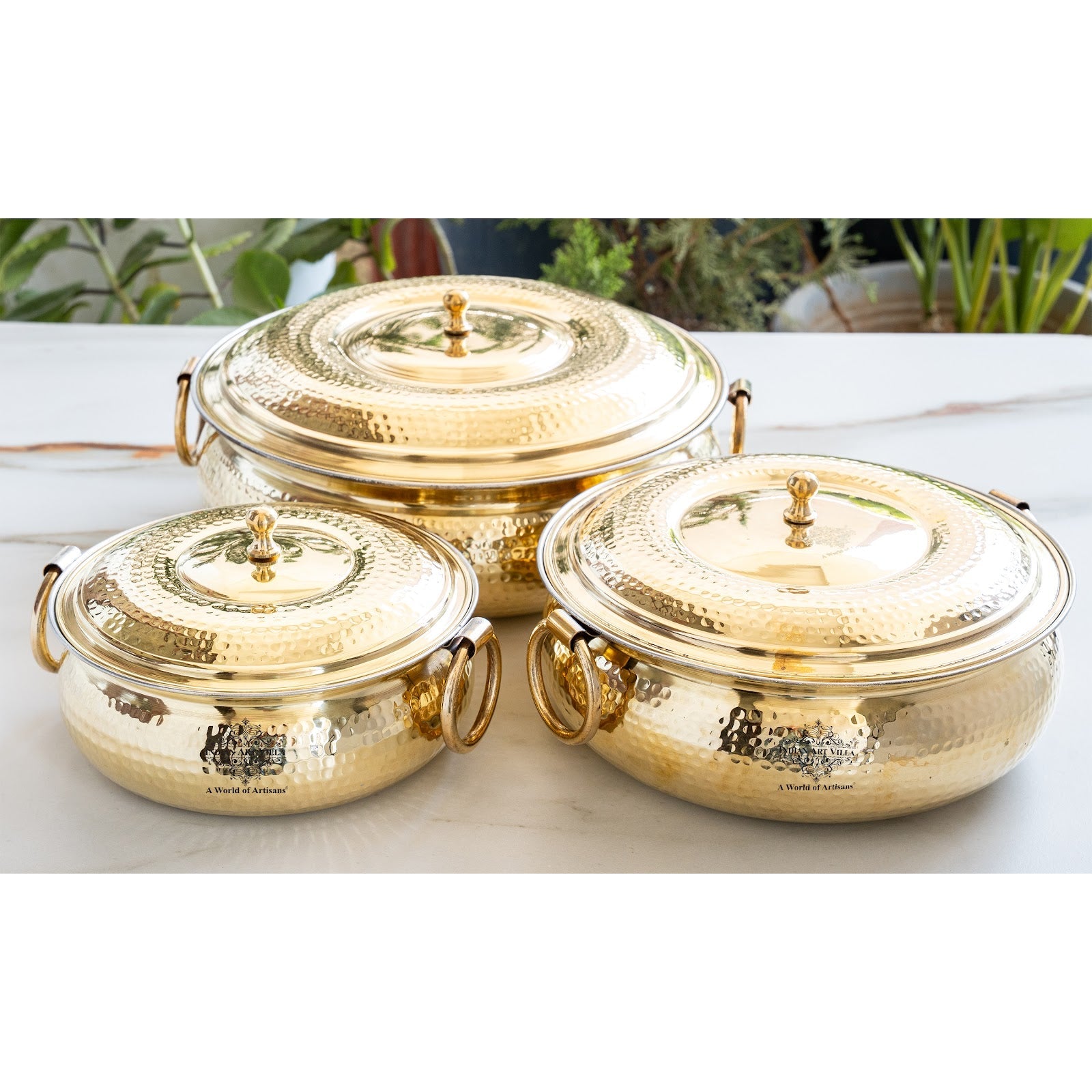 Brass Degchi With Hammered Design, Handle & Inside Tin Lining