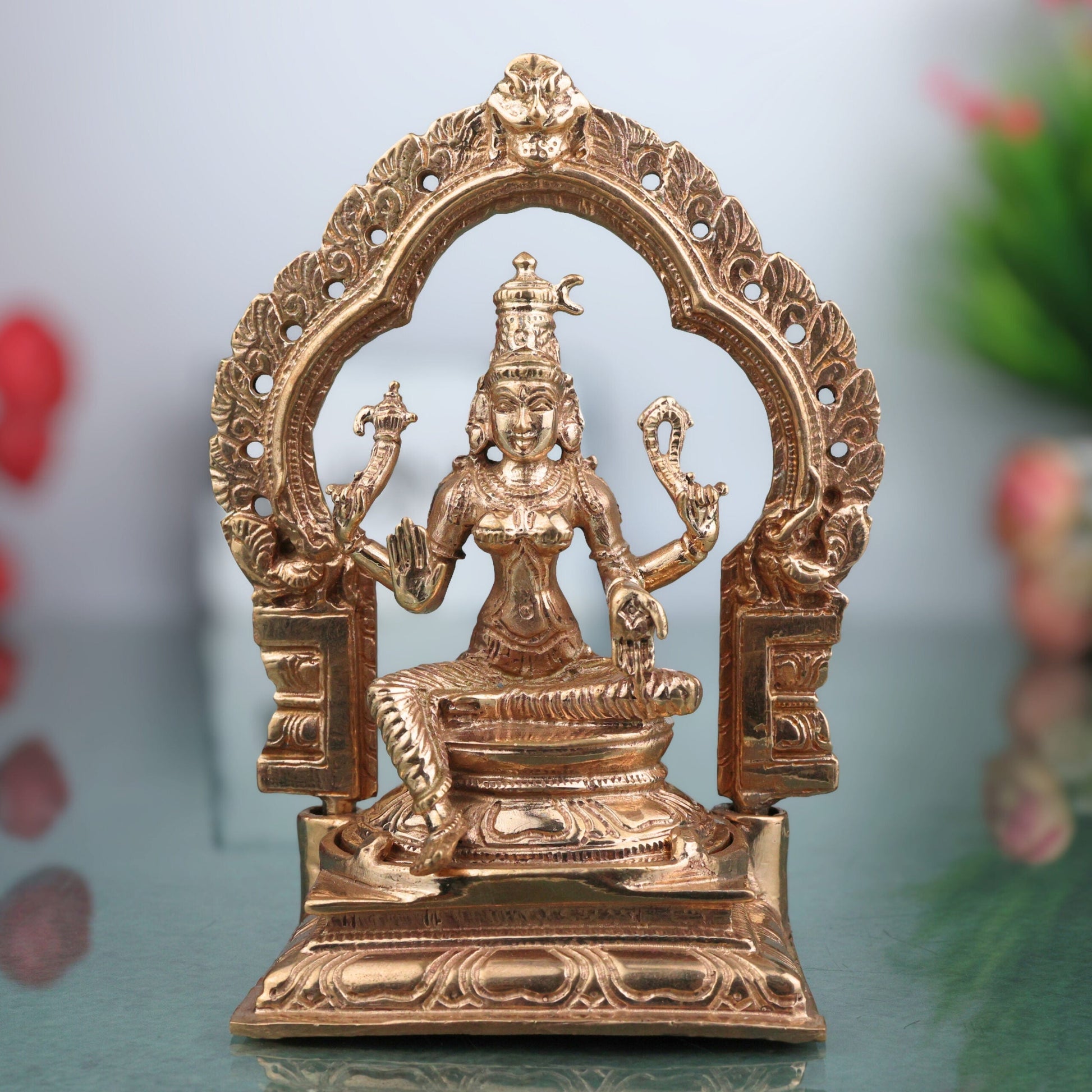 Bronze Bhuvaneshwari Devi Idol, Adi Parashakti Mahavidya Bhuvaneshvari Panchaloha Shakti Vigraham, Tripura Sundari Rajarajeshwari Murti, Gold, 5 Inch, 1 Piece