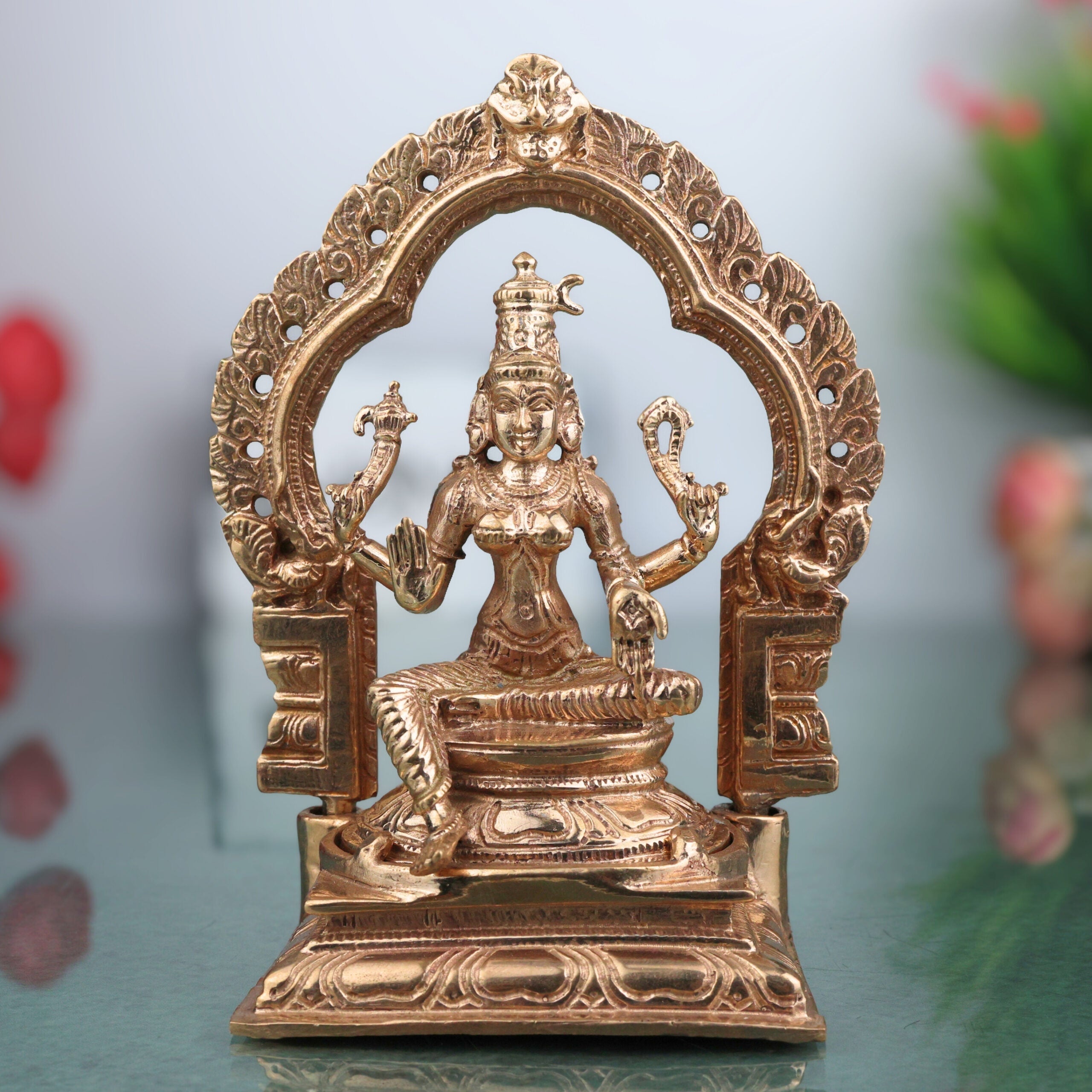 Bronze Bhuvaneshwari Devi Idol, Adi Parashakti Mahavidya Bhuvaneshvari Panchaloha Shakti Vigraham, Tripura Sundari Rajarajeshwari Murti, Gold, 5 Inch, 1 Piece