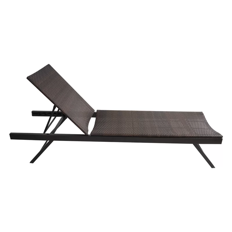 Juva Outdoor Swimming Poolside Lounger (Brown)
