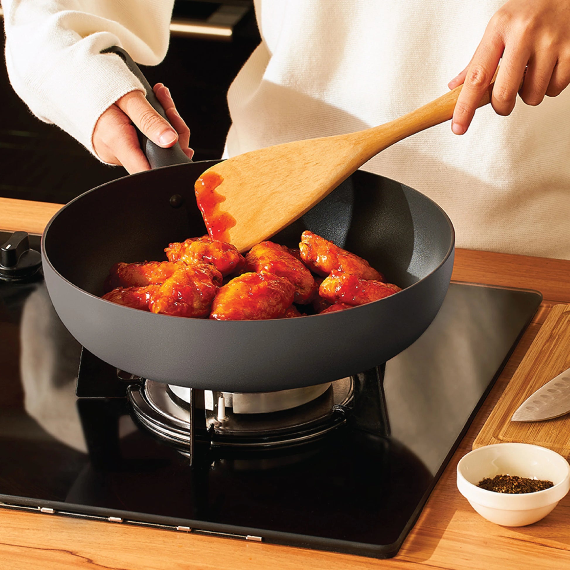 Meyer Bauhaus Nonstick Open Frypan, 26 cm, Dark Grey