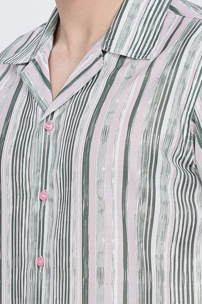 Regular Fit Printed Button Down Collar Casual Shirt