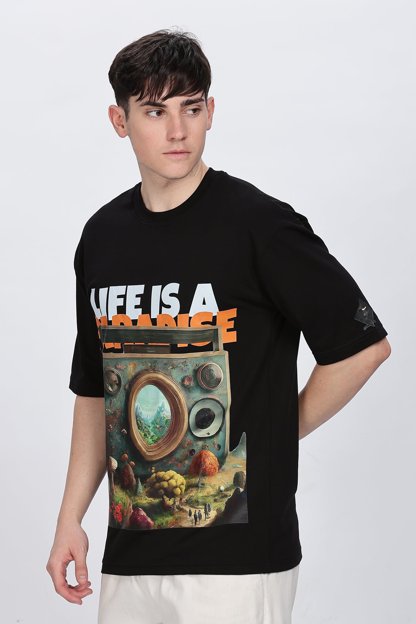 Printed Men Round Neck Black T-Shirt