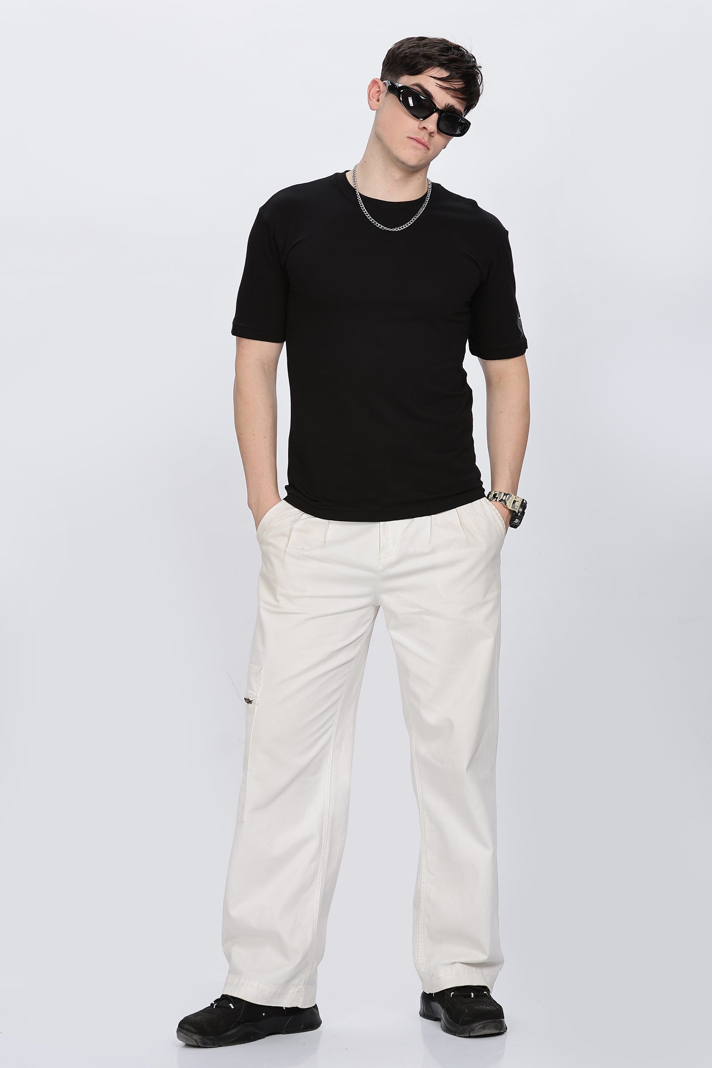 Printed Men Round Neck Black T-Shirt