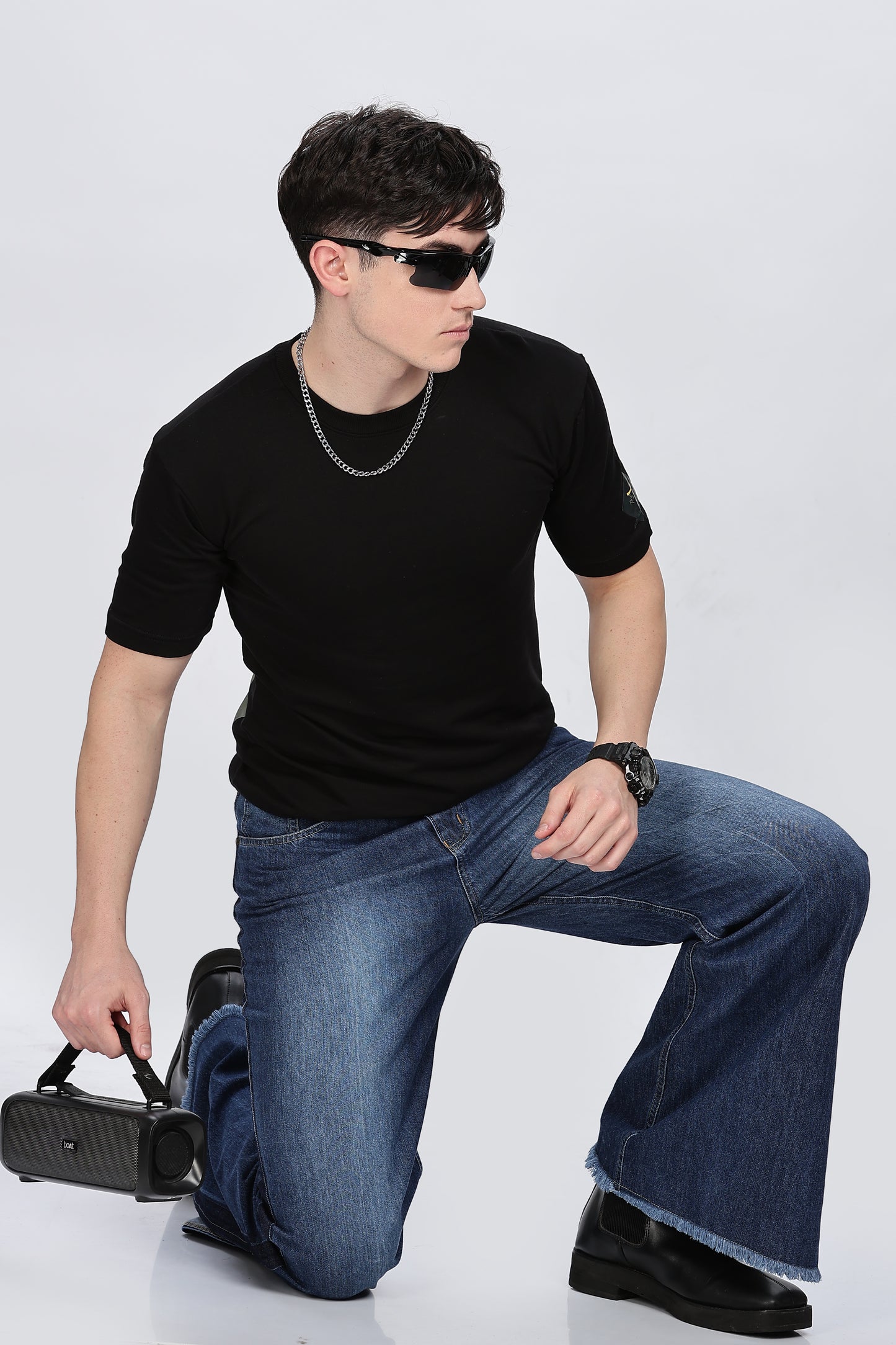 Relaxed Fit Blue Jeans – Bell Bottom | Flared Cut