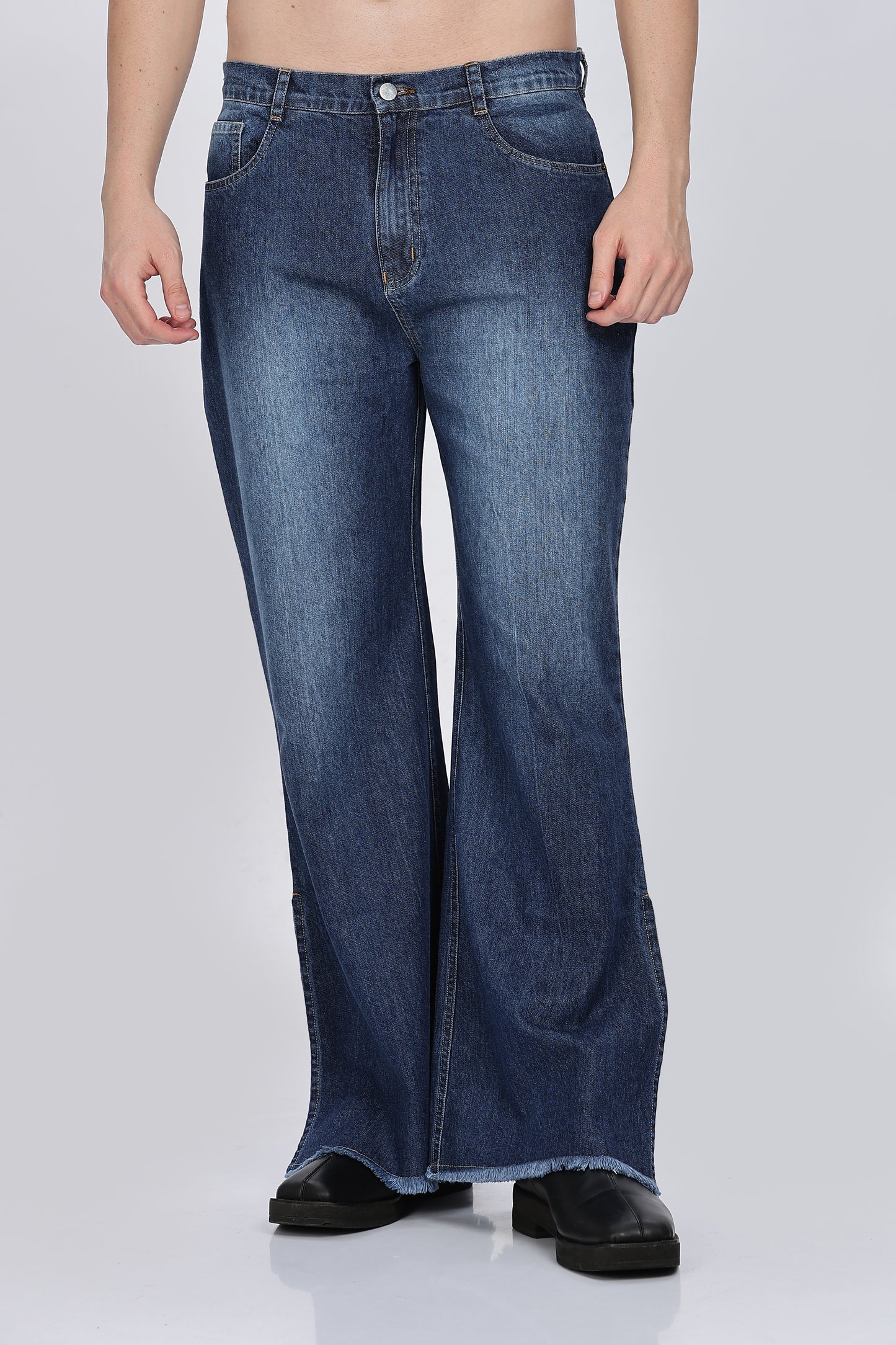 Relaxed Fit Blue Jeans – Bell Bottom | Flared Cut