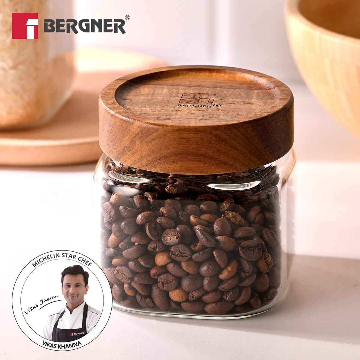 Bergner Acadia 680ml Square Borosilicate Glass Jar with Wooden Lid