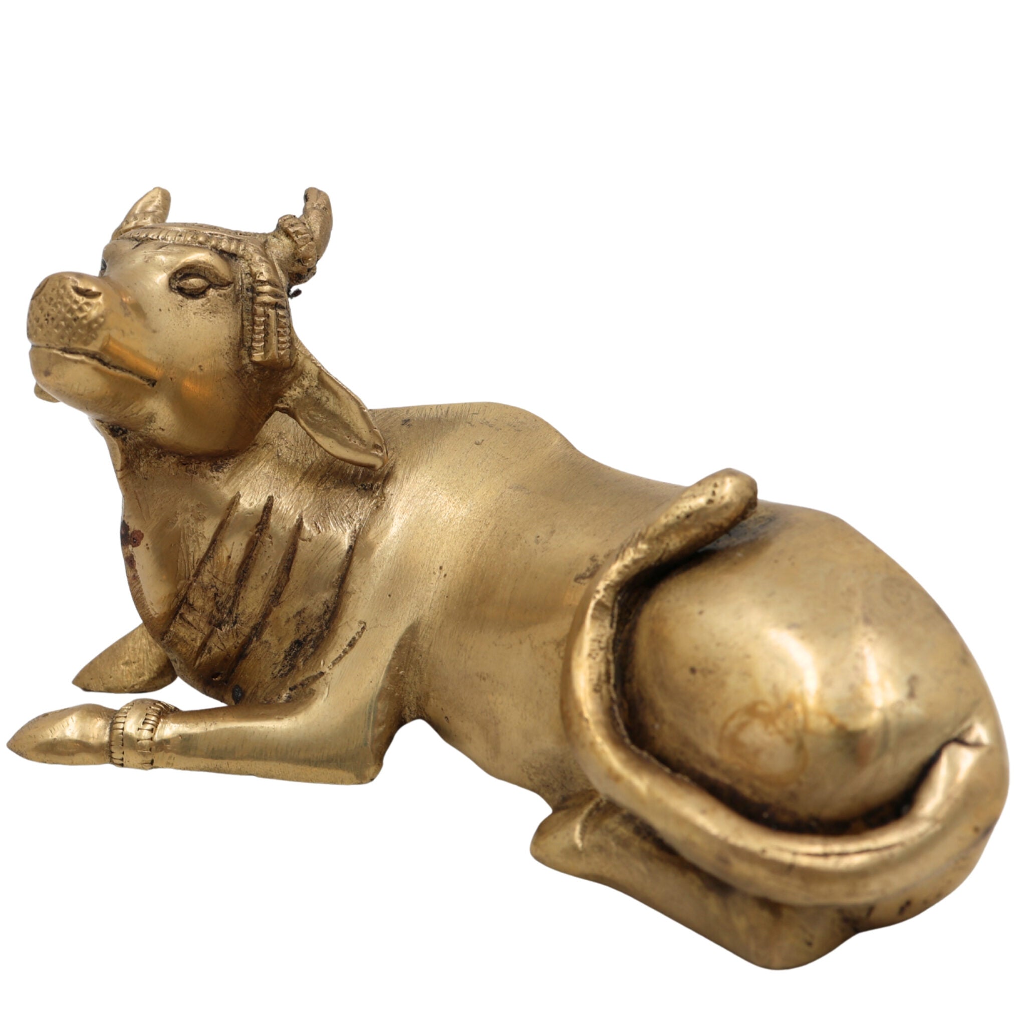 Brass Kamadenu Cow Idol – Handcrafted Nandi & Kamadenu Sculpture for Pooja, Temple, Home Decor, Ashtadhatu & Peetal Options, Gold, 2.5 Inch, 1 Piece