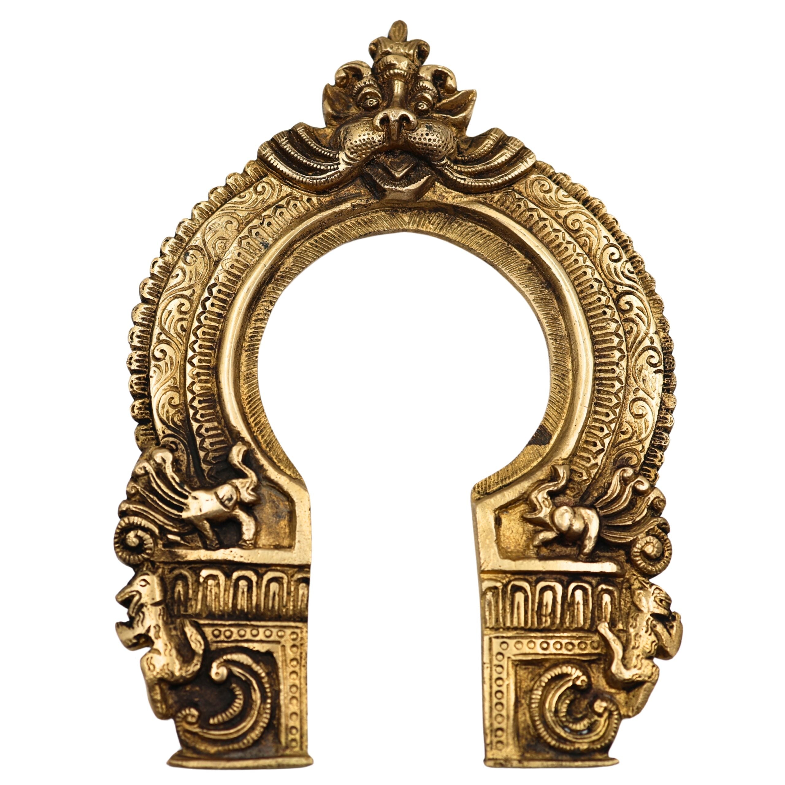 Bhunes Brass Hand-Carved Prabhavali Frame with Kirtimukha – Wall Hanging Arch for Pooja Room, Temple Decor, Prabhawal for Deity Idol Backdrop, Gold, 10 Inch, 1 Piece