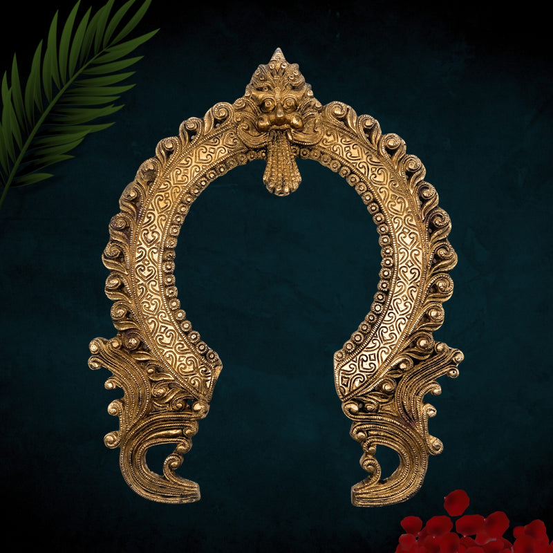 Bhunes Brass Handmade Prabhavali Arch Frame for Home Temple Decor – Wall Hanging Prabhawal Prabhawali Prabhaval for Deity | Traditional Kirtimukha Backdrop, Gold, 14.5 Inch, 1 Piece