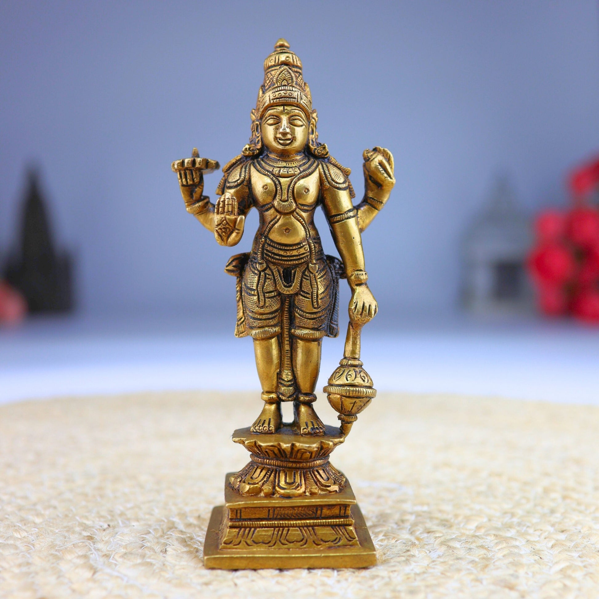 Brass Vishnu Idol | Narayana Murti | Venkateswara Balaji Statue | Govinda Padmanabha Murti | Narayana Pooja Idol | Home Decor & Spiritual Gift, Gold, 7 Inch, 1 Piece