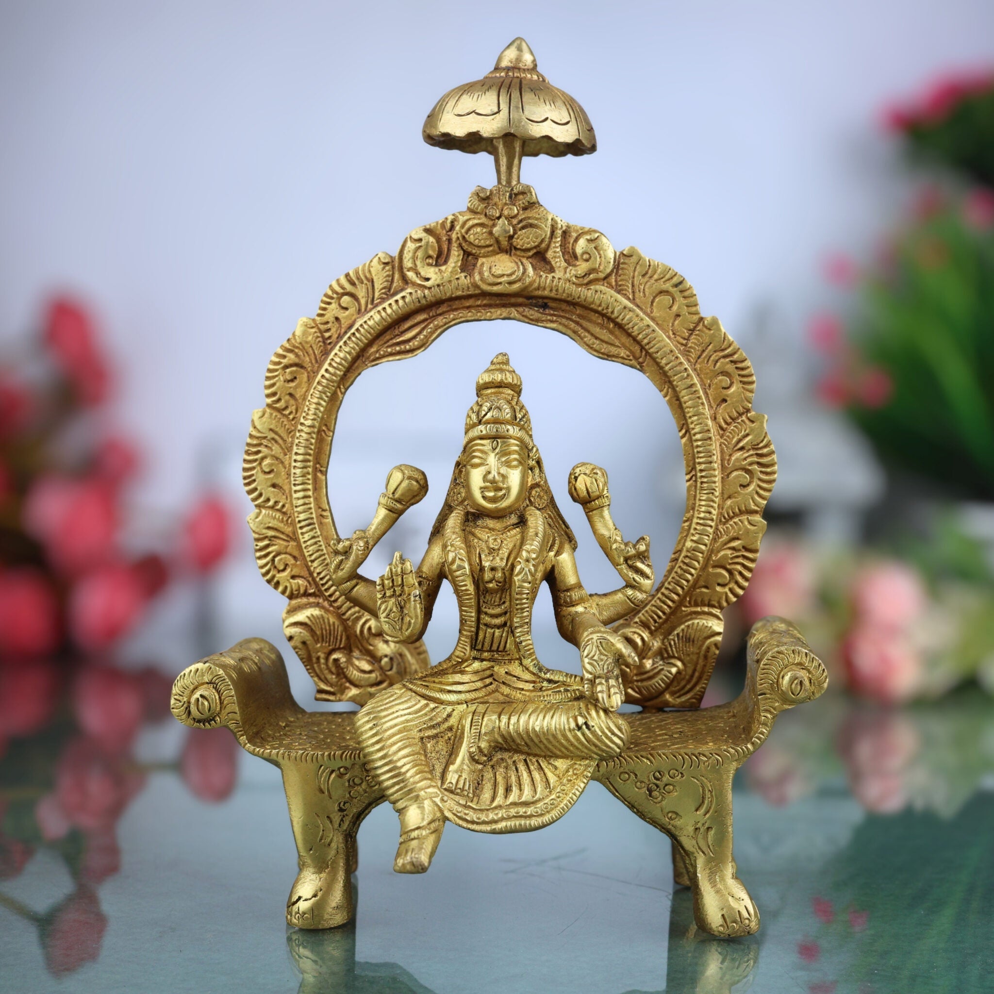 Brass Mahalakshmi Idol with Prabhavali | Shri Lakshmi Devi Murti for Pooja, Padmavati Laxmi Statue for Home Temple & Gifts, Gold, 8 Inch, 1 Piece