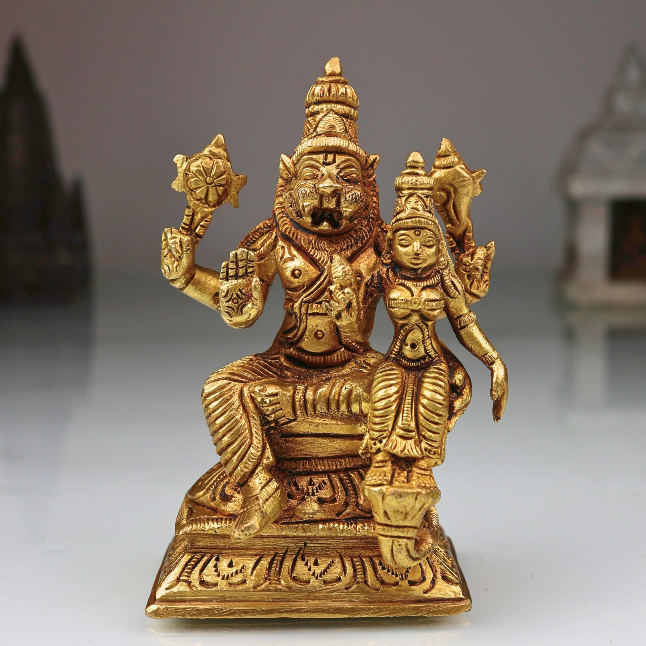 Brass Lakshmi Narasimha Swamy Idol – Handcrafted Yoga Narasingha Pital Silai for Pooja, Home Decor & Gifting, Gold, 5 Inch, 1 Piece
