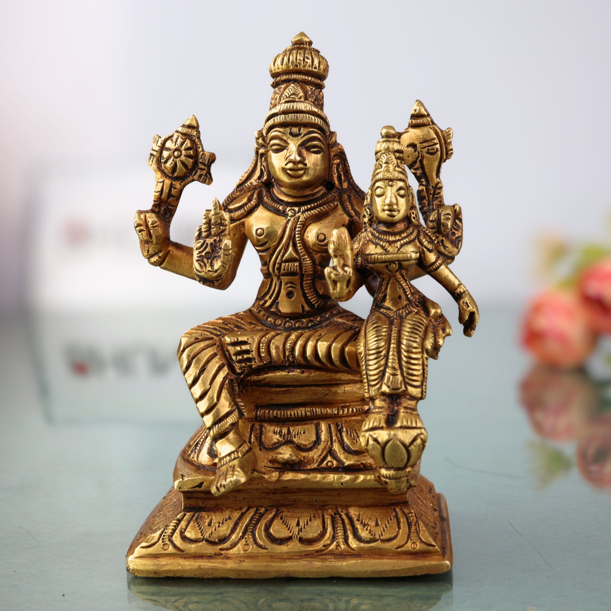 Brass Vishnu Lakshmi Idol, Lakshmi Narayan Murti, Lakshmi Narayana Vigraha, Pital Lakshmi Narayan Statue for Pooja, Home Decor & Gifts, Gold, 5 Inch, 1 Piece