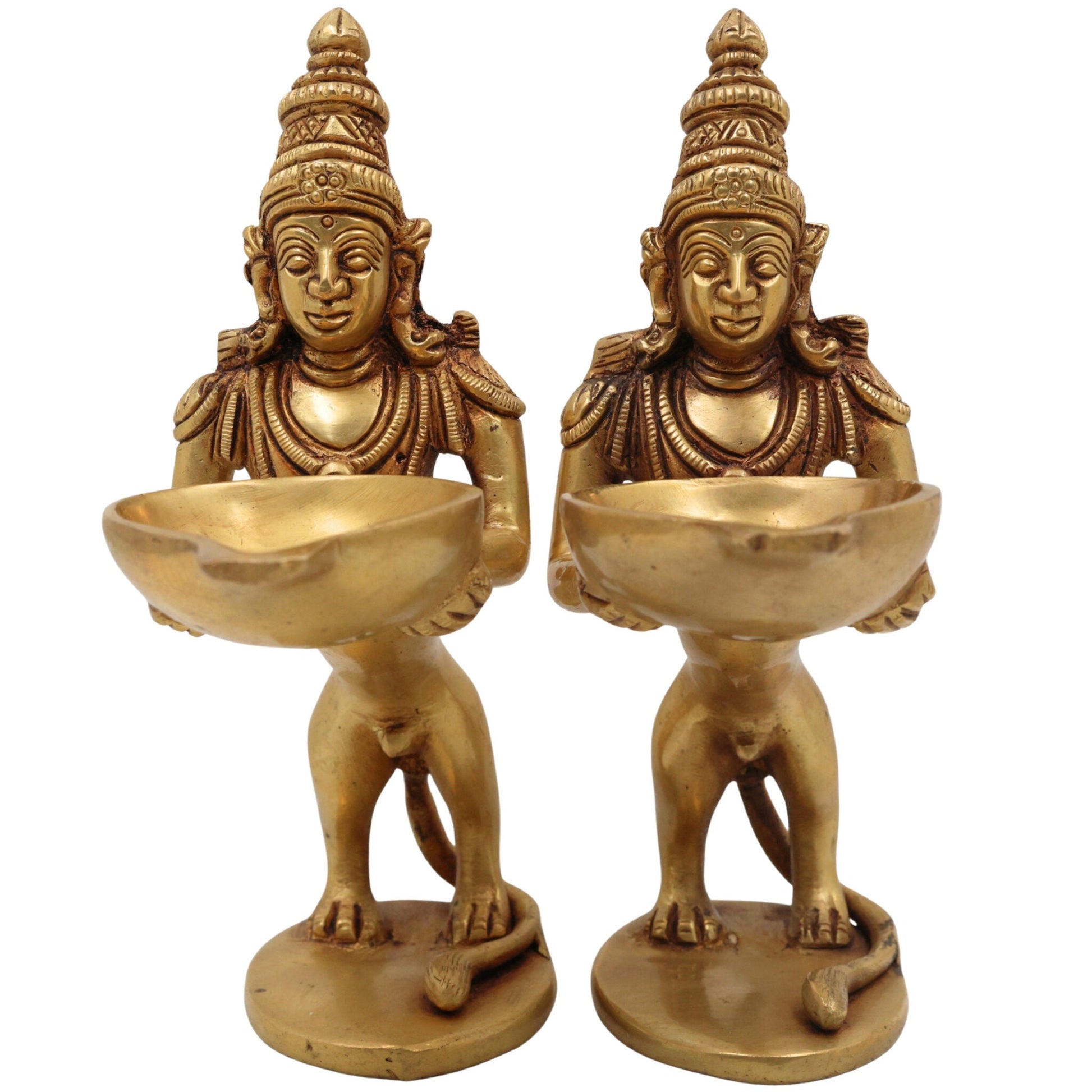 Brass Yali Lamp Idol, Handcrafted Lion Holding Vilakku Deepam, Traditional Pital Peetal Pittal Yali Deepa, South Indian Temple Brass Deepak, Gold, 8 Inch, 1 Piece