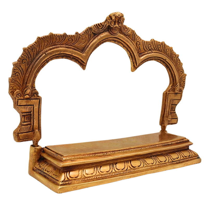 Bhunes Brass Deity Singhasan with Prabhavali and Chowki, Handcrafted Temple Bajot for Idols & Pooja Room, Gold, 7 Inch, 1 Piece