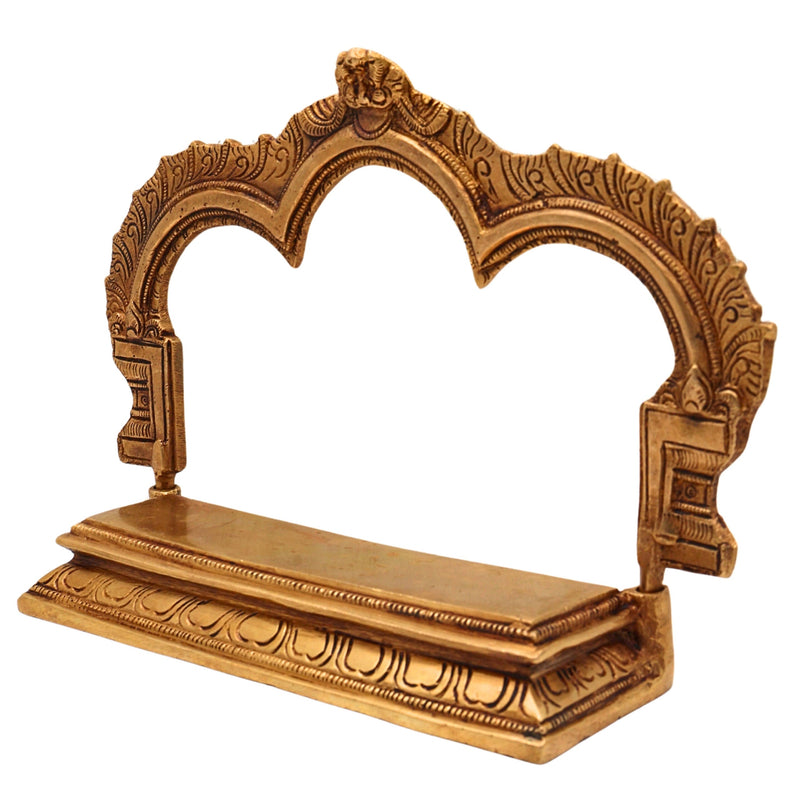 Bhunes Brass Deity Singhasan with Prabhavali and Chowki, Handcrafted Temple Bajot for Idols & Pooja Room, Gold, 7 Inch, 1 Piece