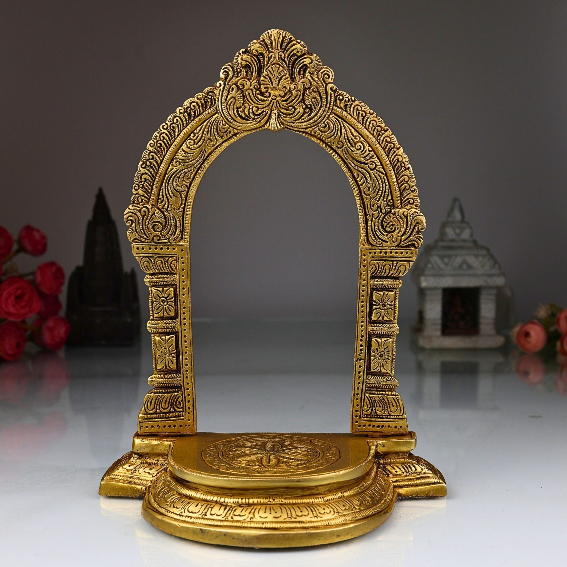 Brass Shinghashan with Prabhavali, Handmade Deities Chowki Peetha Peeta Peetham Bajot for Temple Sinhasan, Pooja Mandir Stand with Decorative Frame, Gold, 10.5 Inch, 1 Piece