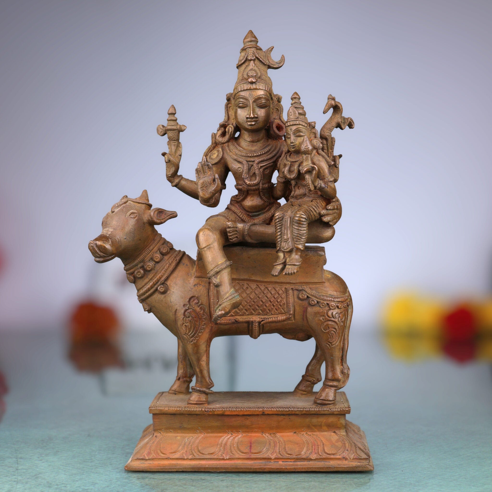 Handmade Panchaloha Bronze Shiva Parvati Idol – Ardhanarishwar Murti, Chola Art Temple Sculpture, Shiva Shakti Figurine for Pooja & Home Decor,Brown, 9 Inch, 1 Piece