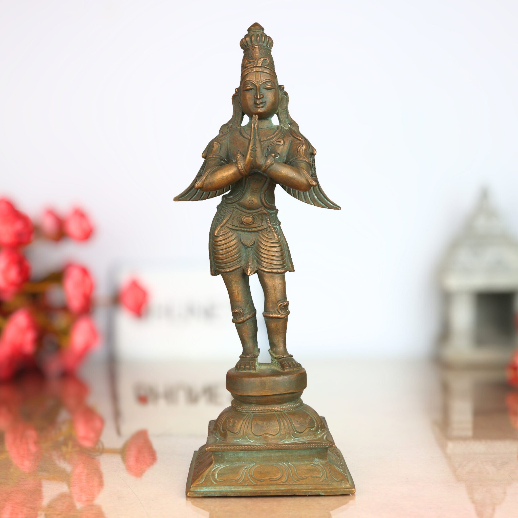 Handcrafted Panchaloha Garuda Vahana Idol | Bronze Suparna Vainateya Vishnu Vahana Murti | Traditional South Indian Garuda Swamy Statue for Temple & Home,Brown, 10 Inch, 1 Piece