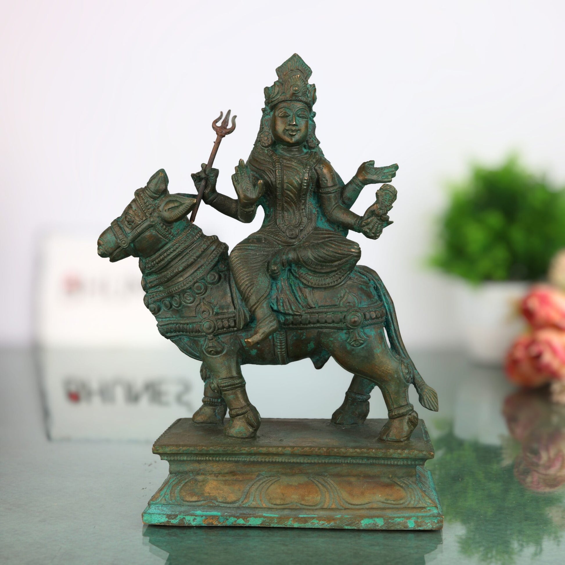 Handcrafted Panchaloha Maha Gowri Idol – Shwetambardhara Gauri Devi | Navadurga Ashtami Durga Statue for Temple & Pooja Decor,Brown, 7 Inch, 1 Piece