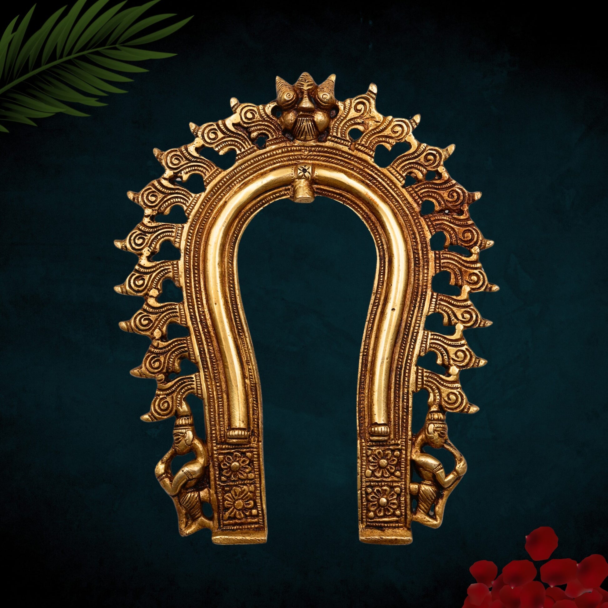 Bhunes Brass Handmade Prabhavali Frame Arch Wall Hanging for Home Temple Decor | Prabhawali for Deity, Traditional Brass Prabhavali, Decorative Arch for Pooja, Prabhamandala, Kirtimukha Design, Gold, 9 Inch, 1 Piece