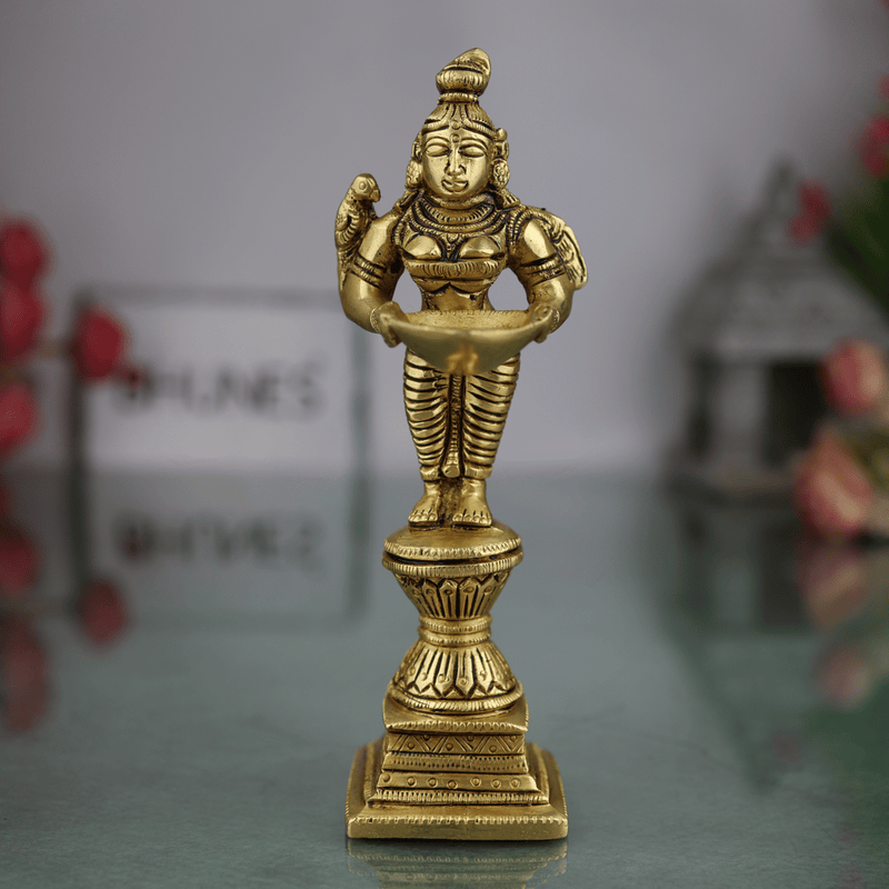 Brass Deepalakshmi Diya Lady, Deepa Lakshmi Idol, Vilakku Lakshmi Statue, Kuthu Vilakku Deepam Lady, Traditional Pital Deepa Devi Murti for Pooja & Home,Gold, 7 Inch, 1 Piece