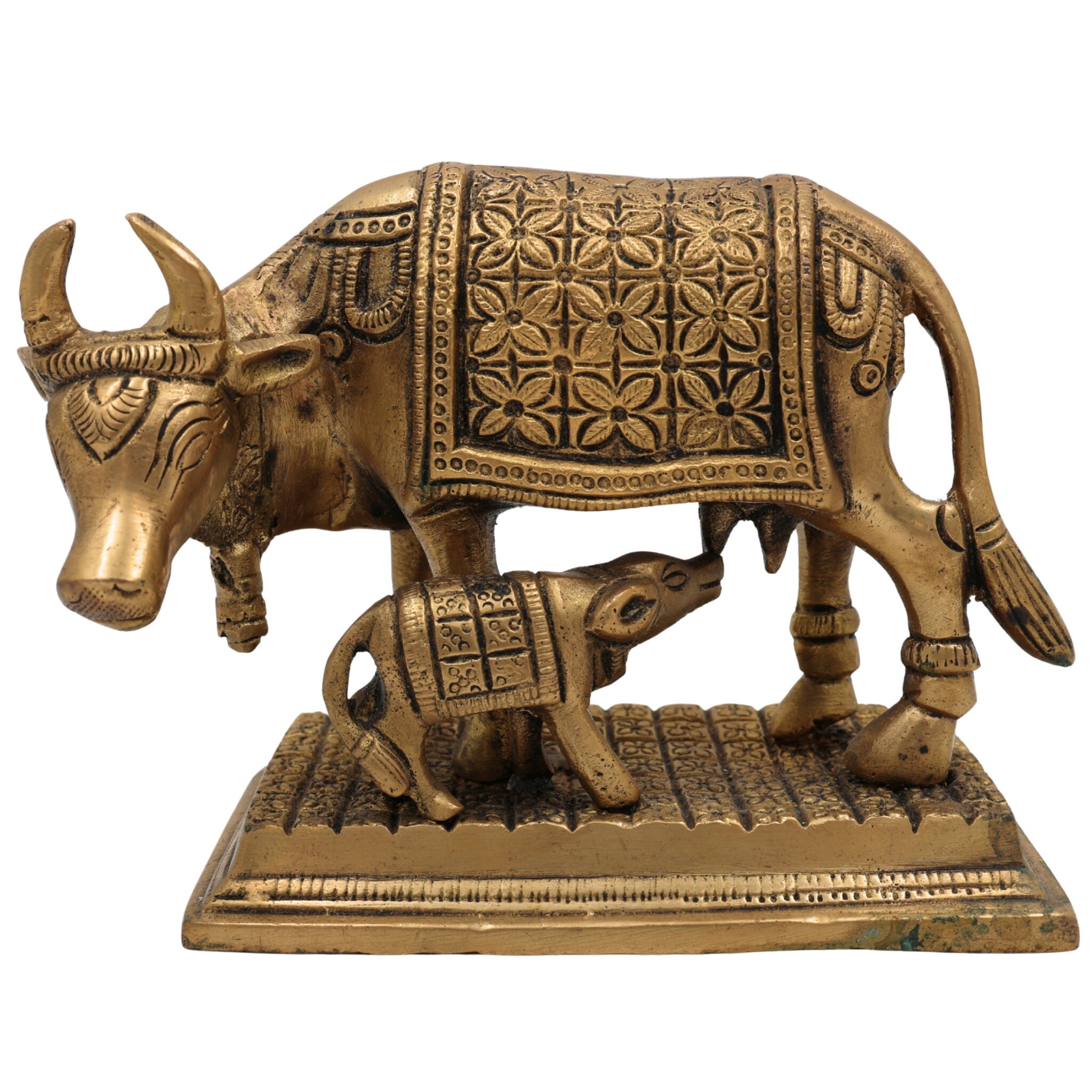 Brass Kamadhenu Idol – Surabhi Cow Sculpture, Sacred Wish-Fulfilling Gau Mata Murti for Pooja, Home Decor & Spiritual Gifts,Gold, 5 Inch, 1 Piece