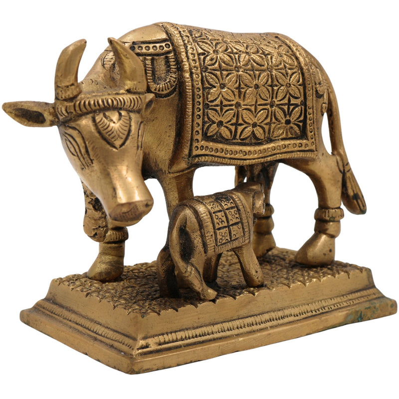 Brass Kamadhenu Idol – Surabhi Cow Sculpture, Sacred Wish-Fulfilling Gau Mata Murti for Pooja, Home Decor & Spiritual Gifts,Gold, 5 Inch, 1 Piece