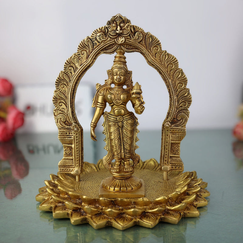 Handcrafted Brass Mahalakshmi Idol Standing on Lotus with Prabhavali – Shree Lakshmi, Kamala Devi, Ashta Lakshmi Murti for Pooja, Home Decor & Temple,Gold, 8 Inch, 1 Piece