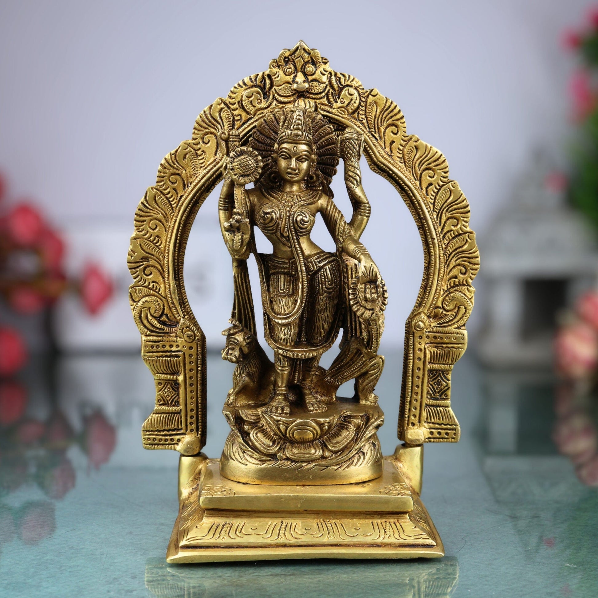 Brass Durga Maa Idol | Sherawali Mata Statue | Handmade Devi Murti with Prabhavali & Base | Mahishasura Mardini Jagdamba Shakti Sculpture for Home Temple & Puja Decor,Gold, 8 Inch, 1 Piece