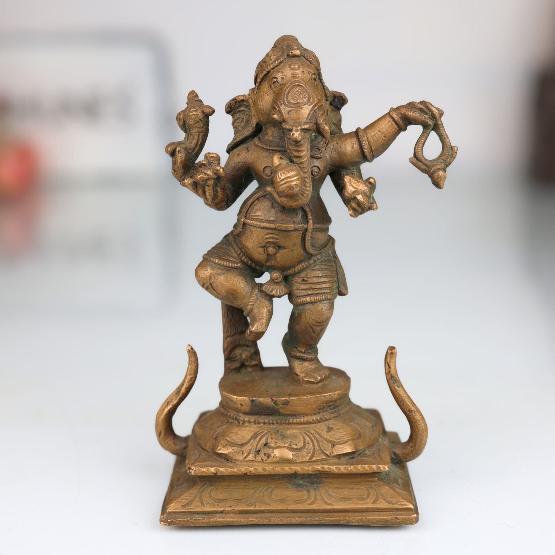 Handcrafted Panchaloha Bronze Ganesha Idol, Ganpati Vinayaka Ganapati Murti, Chola Art South Indian Statue for Pooja & Home Decor, Brown, 5 Inch, 1 Piece