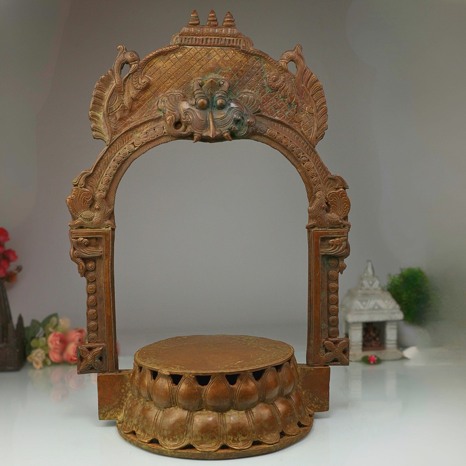 Bronze Lotus Chowki with Prabhavali, Handmade Panchaloha Kamal Peetha Peetalu Peetham Bajot for Temple Mandapam Sinhasan Pooja Mandir Stand, Brown, 22 Inch, 1 Piece