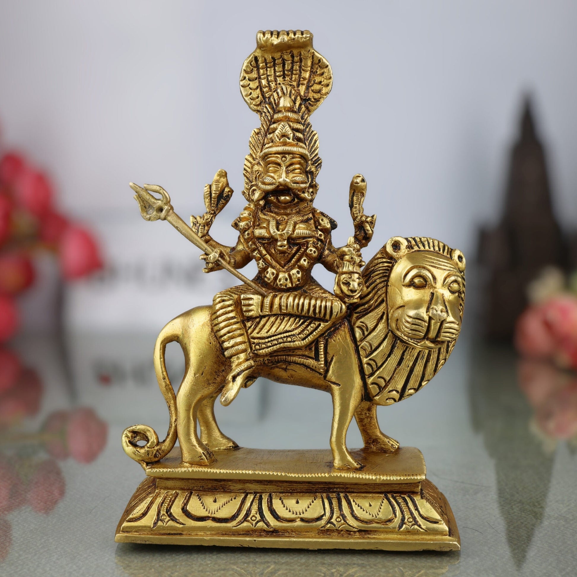 Brass Pratyangira Devi Idol, Atharvana Bhadrakali Murti, Narasimhi Simhamukhi Statue for Pooja Room, Temple, Home & Office Decor,Gold, 7 Inch, 1 Piece
